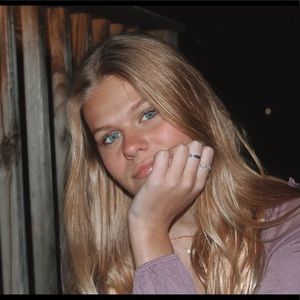 Meet your Posher, Kennedy